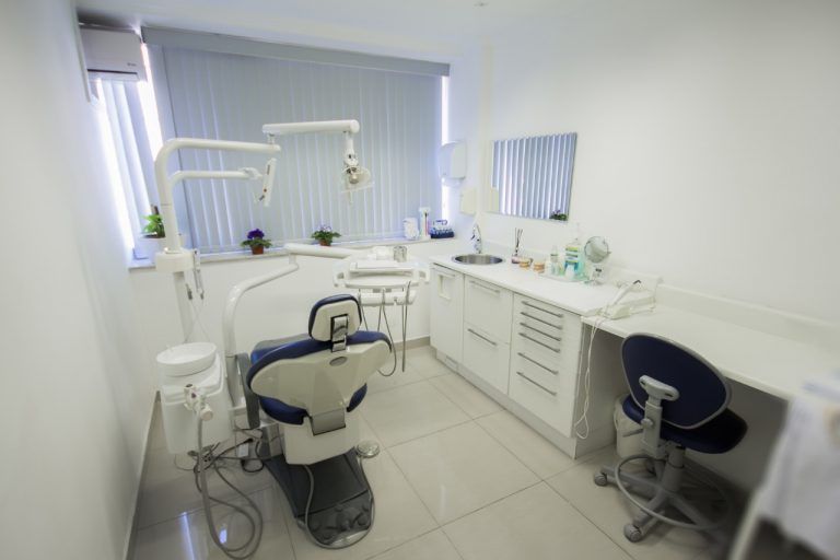Sala 01 consultório odontológico